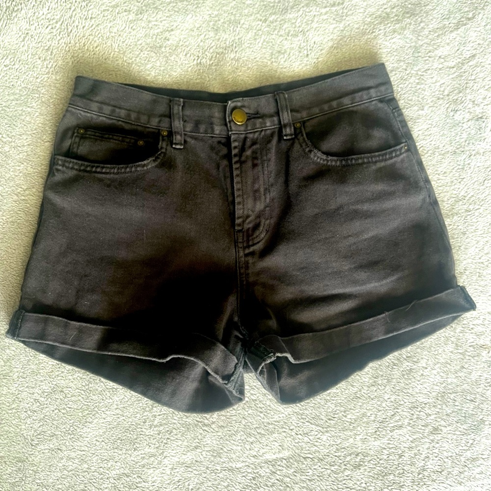 Billabong black denim shorts 100% cotton size 28